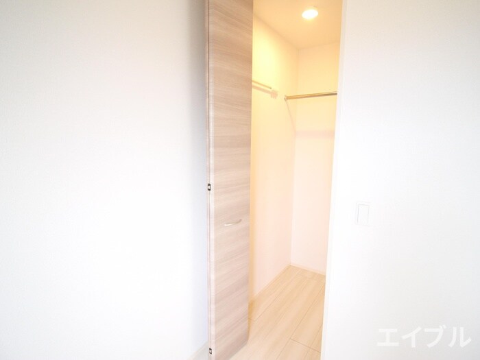 Ｇｒａｓｓ　ｆｉｅｌｄｓの物件内観写真