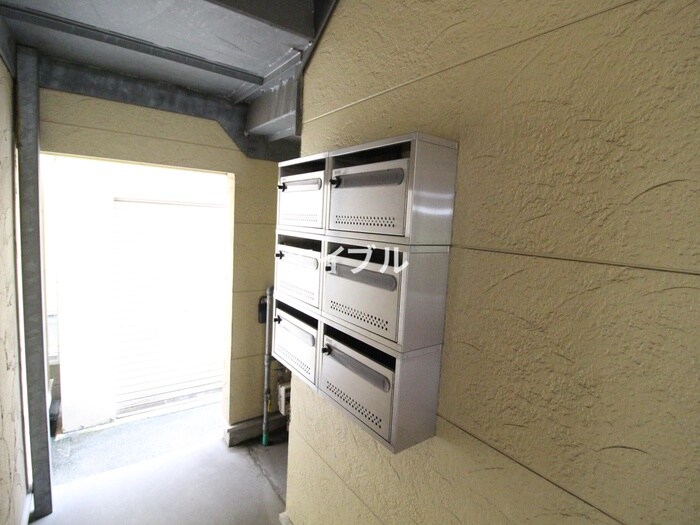 リブレアエムアールⅡの物件外観写真