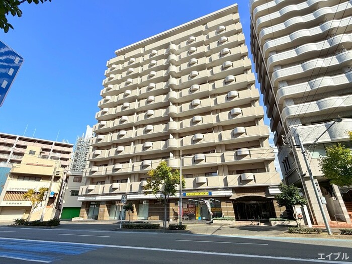 グランシャリオ高宮の物件外観写真