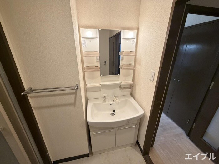 グランシャリオ高宮の物件内観写真