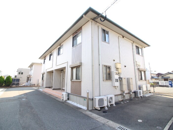 グラシュープラージュミトマGの物件外観写真