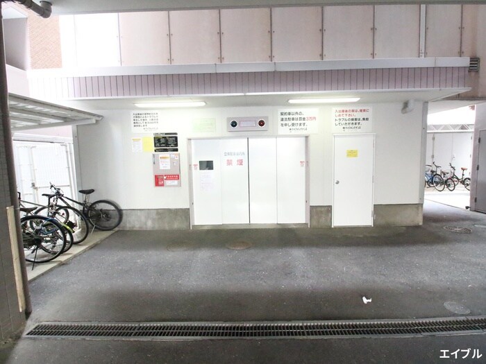 エステ－トモア浄水通りの物件外観写真