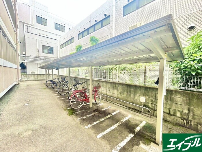 ＹＳマンションの物件外観写真