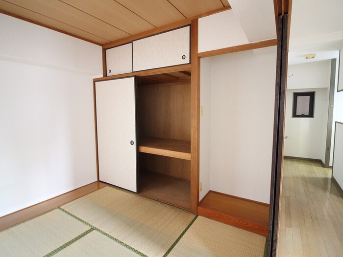 ジートラスト薬院の物件内観写真