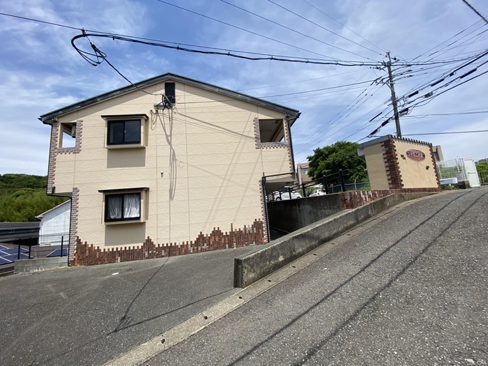 シャルム唐原の物件外観写真