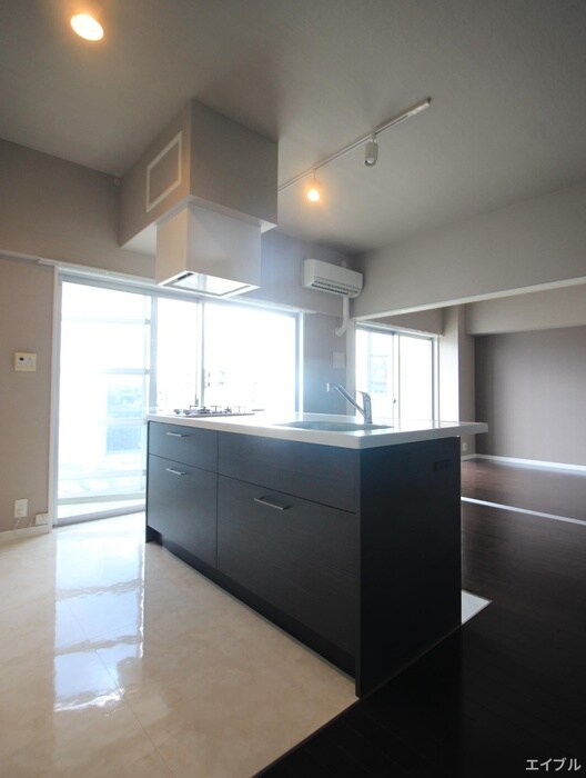 ベーシックビル博多の物件内観写真