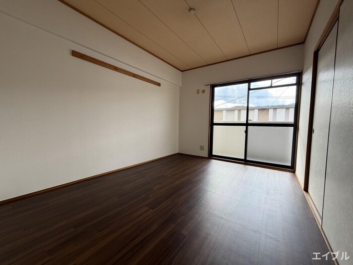 ダブル－ンⅢの物件内観写真