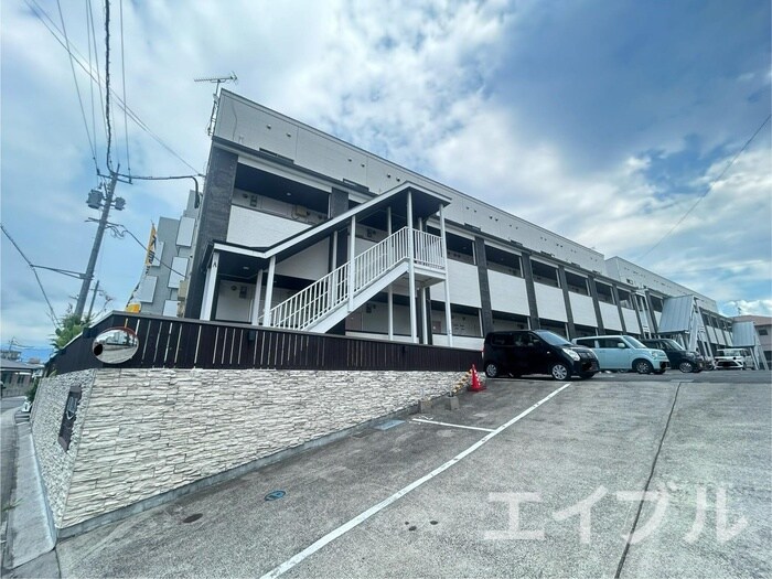 クラリスA棟の物件外観写真