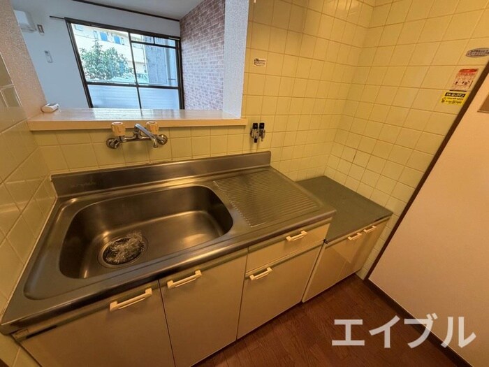 ベルビューKKRの物件内観写真