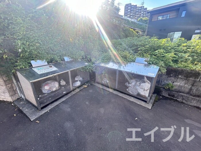 ラ・フォーレ郡元の物件外観写真