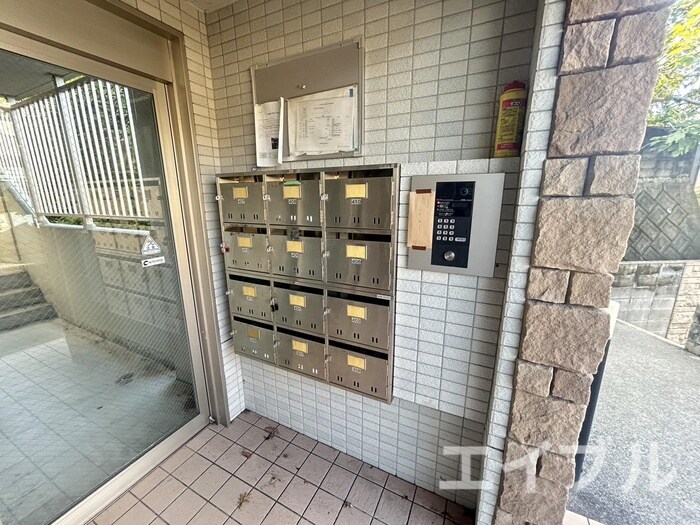 ラ・フォーレ郡元の物件外観写真