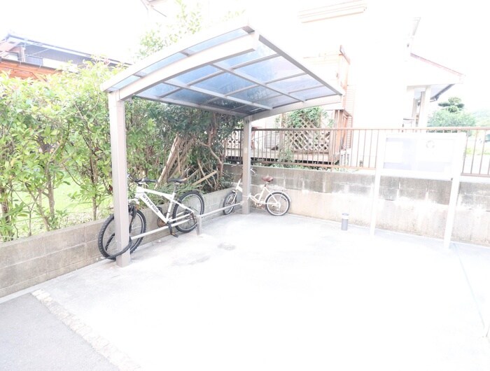 ルーシェリアフクマの物件外観写真