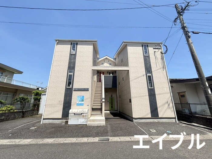 ｓｕｍｍｅｒ　ｔｒｅｅの物件外観写真