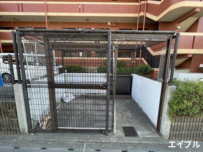 アメニティハイツ杏栄館の物件外観写真