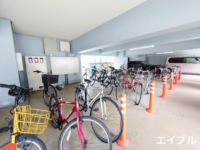 ﾀﾞｲﾅｺ-ﾄｸﾞﾗﾝﾃﾞｨ-ﾙ博多(301)の物件外観写真