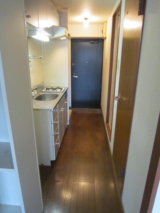 ﾀﾞｲﾅｺ-ﾄｸﾞﾗﾝﾃﾞｨ-ﾙ博多(301)の物件内観写真