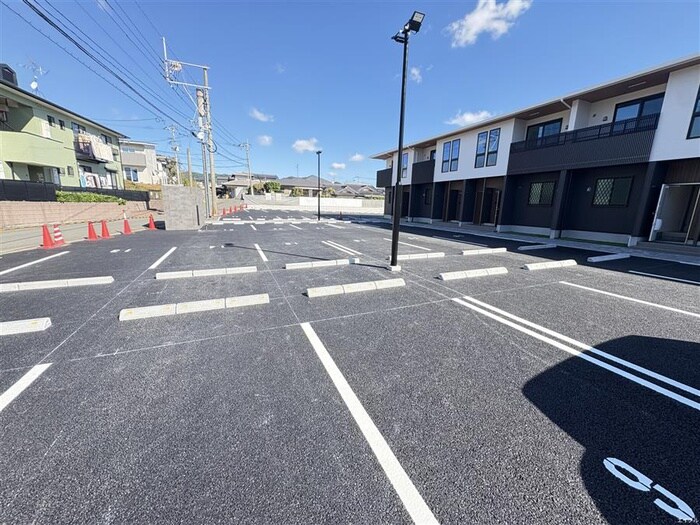 シャルマン青葉Ａ棟の物件外観写真