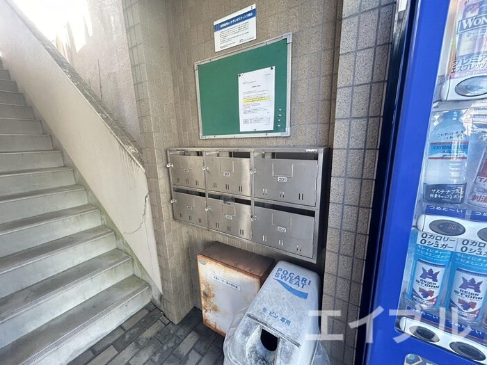 メロウスペースⅢの物件外観写真