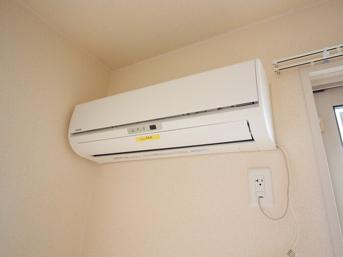 ｱｳﾞｪﾆｭｰ西神原の物件内観写真