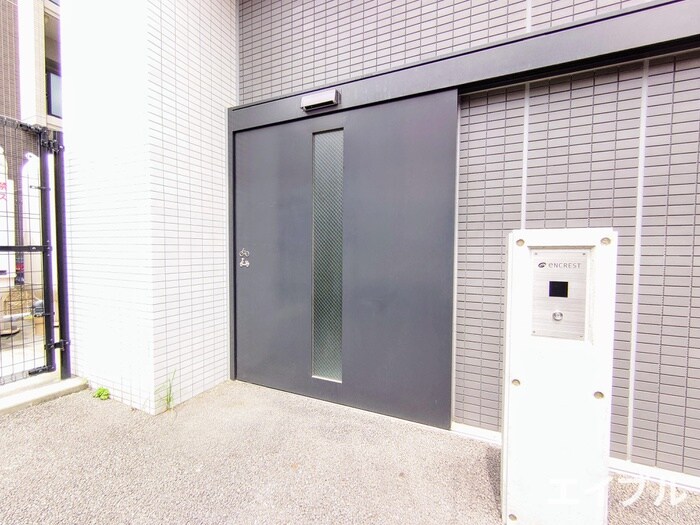 ｴﾝｸﾚｽﾄ天神LARK（707）の物件外観写真