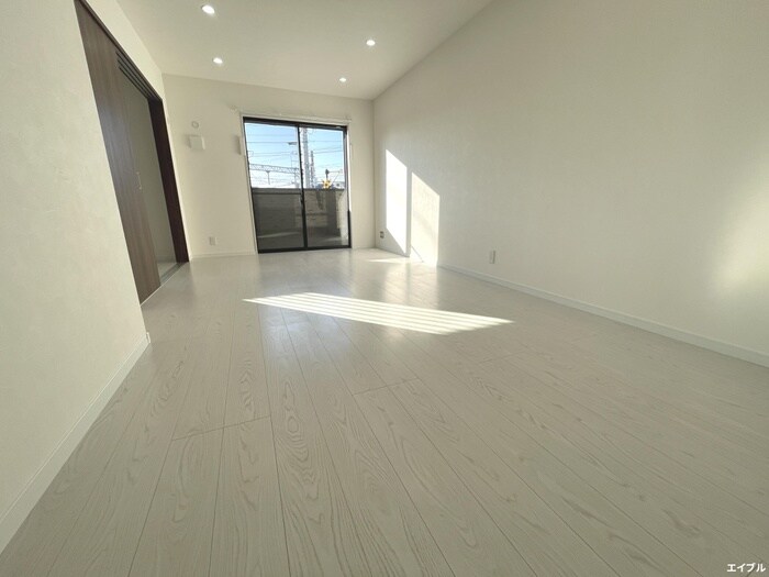 メディオ・リヴェール紫駅の物件内観写真