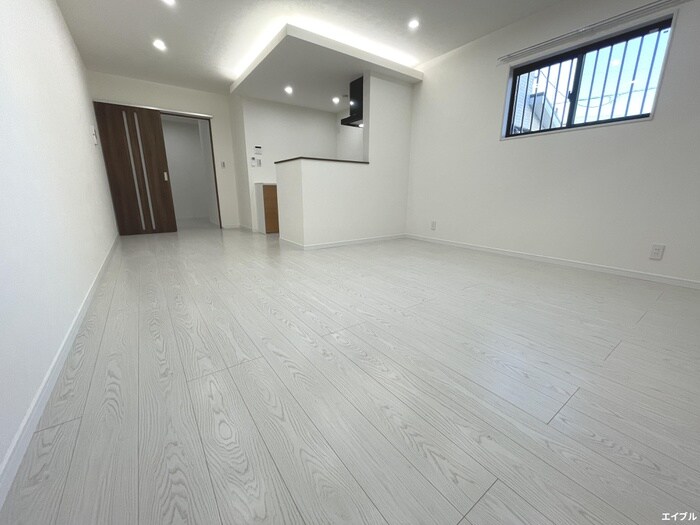 メディオ・リヴェール紫駅の物件内観写真