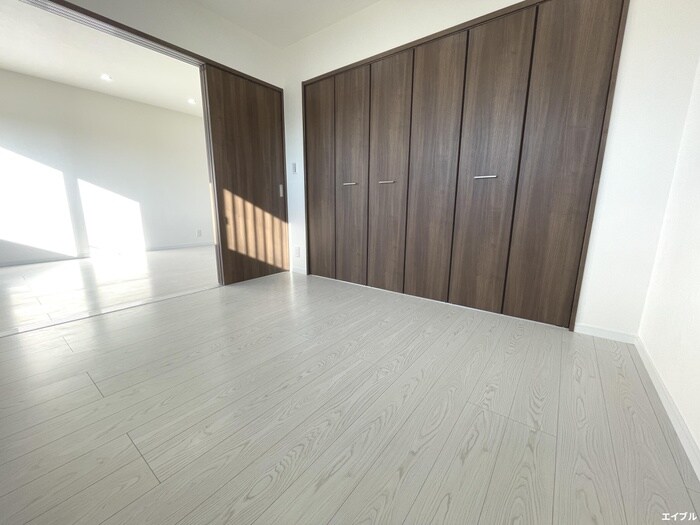 メディオ・リヴェール紫駅の物件内観写真