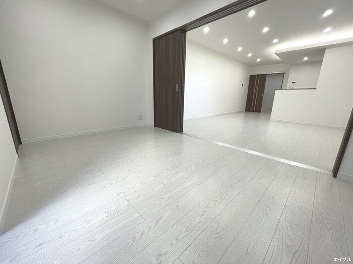 メディオ・リヴェール紫駅の物件内観写真