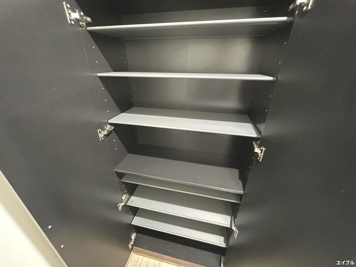 メディオ・リヴェール紫駅の物件内観写真