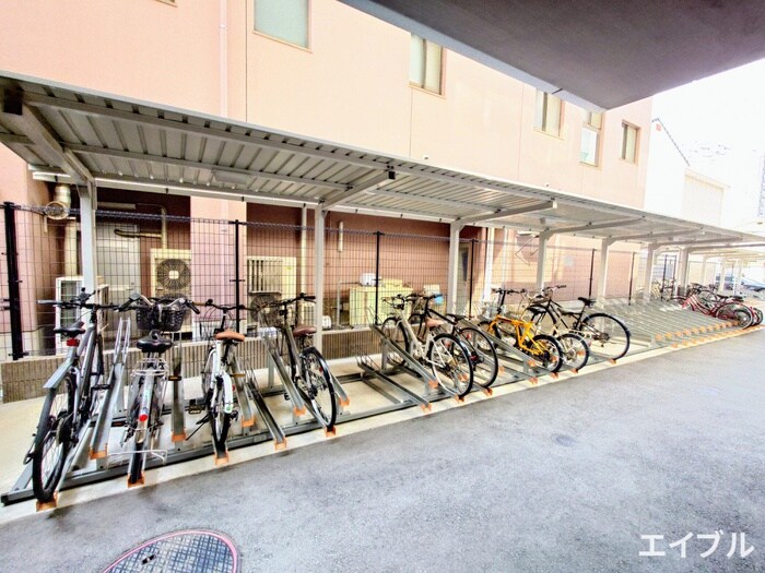 ｴﾝｸﾚｽﾄ天神LARK（912）の物件外観写真