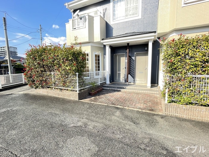 リジェールヴィラの物件外観写真