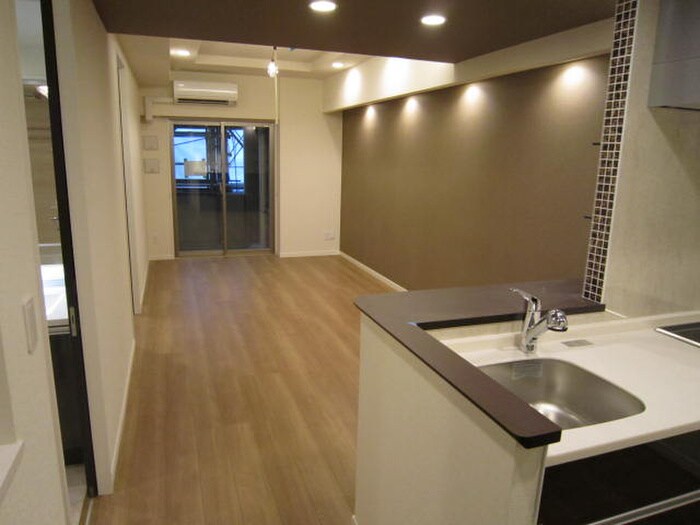 ｳｪﾙﾌﾞﾗｲﾄ博多ｽﾃｰｼｮﾝの物件内観写真