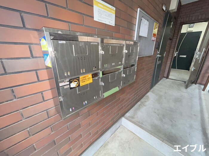 川島ハイツの物件外観写真