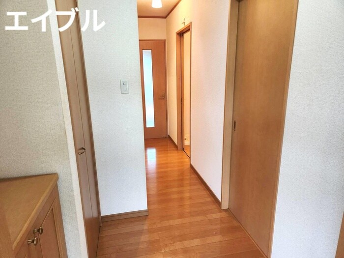 リーベン・ヴィーヴルⅡの物件内観写真