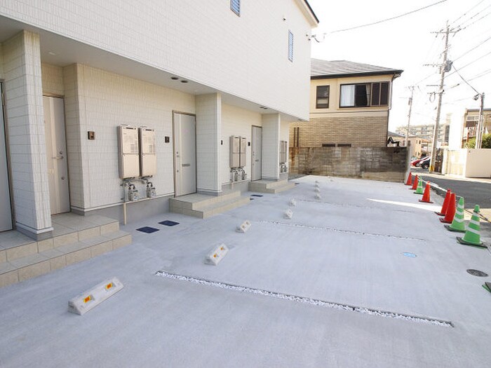 エクシヴ上富野の物件外観写真