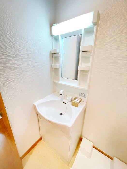 エクシヴ上富野の物件内観写真