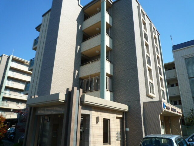 ツインリバ－ル－チェの物件外観写真