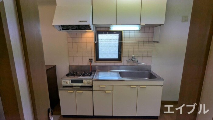 エリザホールの物件内観写真