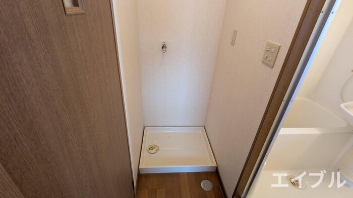 エリザホールの物件内観写真