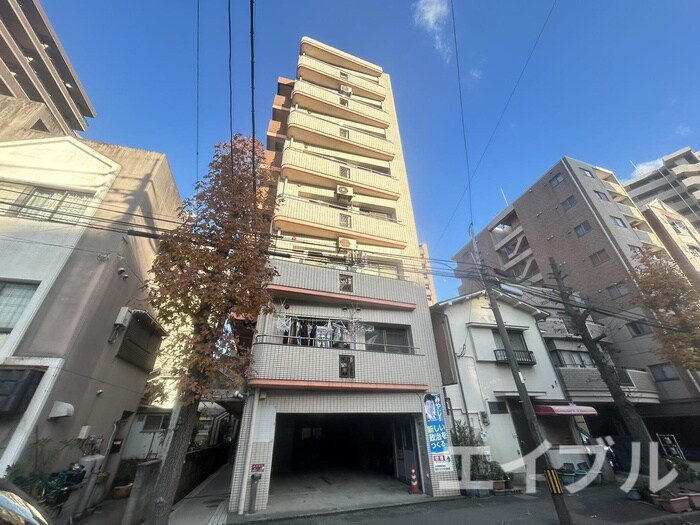 カペラホリエの物件外観写真