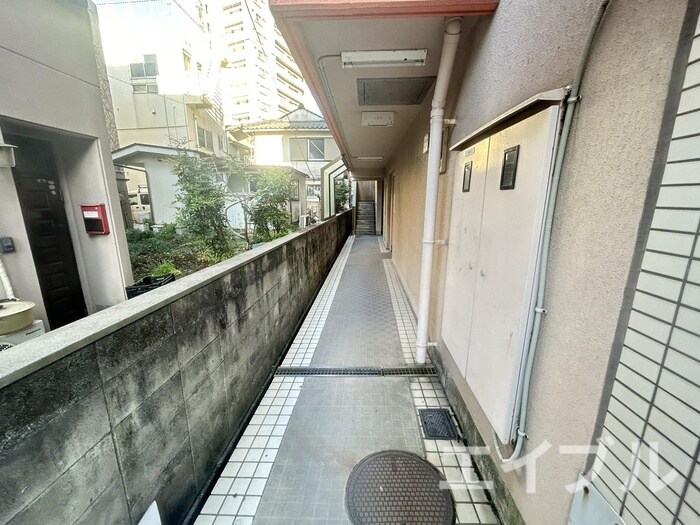 カペラホリエの物件外観写真