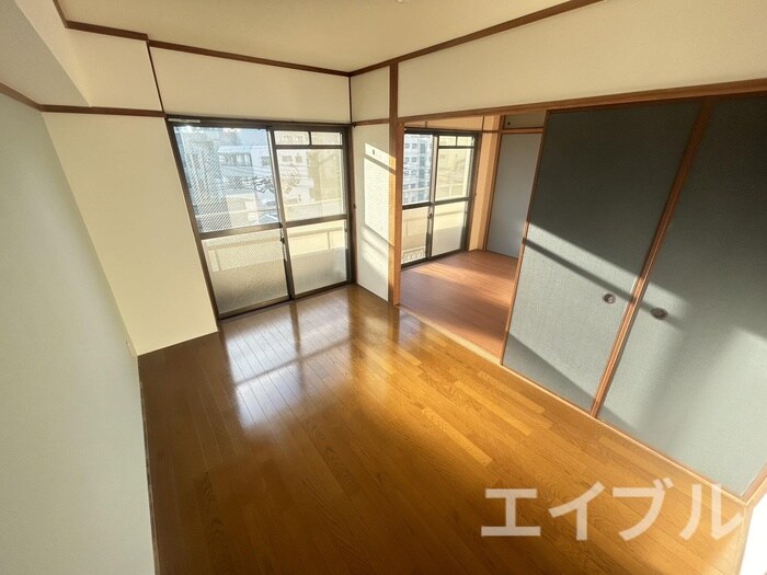 カペラホリエの物件内観写真