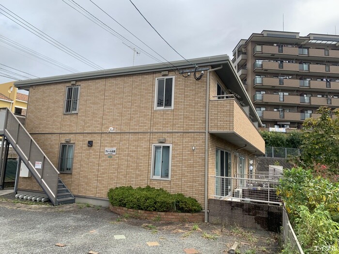 クレール前原の物件外観写真