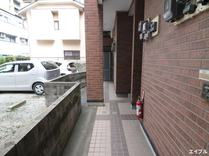 インディペンデンス六本松の物件外観写真