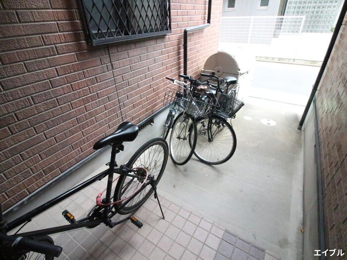 インディペンデンス六本松の物件外観写真