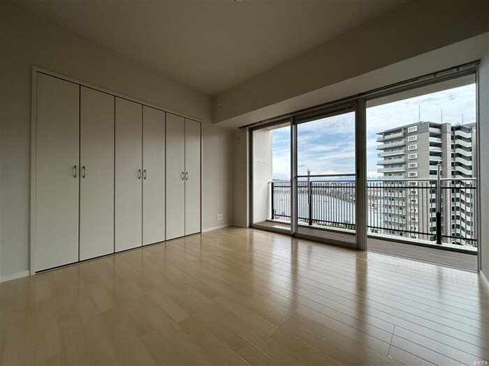 ｱｲﾗﾝﾄﾞｼﾃｨ･ｲﾝﾌｨﾆｶﾞ-ﾃﾞﾝｻｳｽ棟の物件内観写真