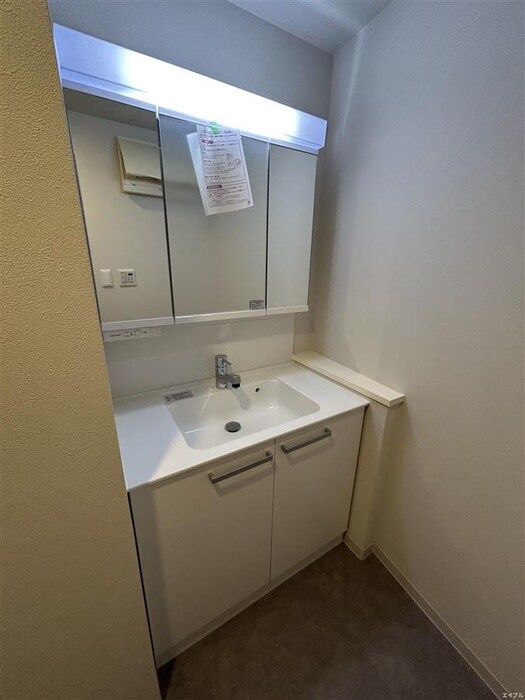 ｱｲﾗﾝﾄﾞｼﾃｨ･ｲﾝﾌｨﾆｶﾞ-ﾃﾞﾝｻｳｽ棟の物件内観写真