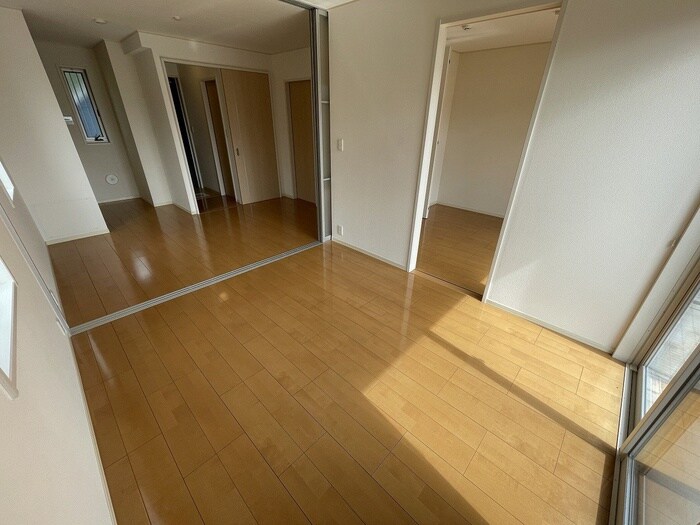 アザレア・コ－トの物件内観写真