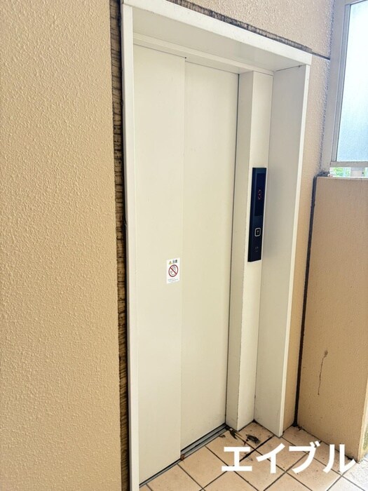 ヴィルヌーブ２１の物件外観写真