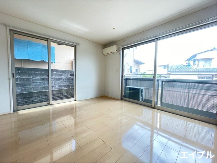 ヴィブレカプチ－ノの物件内観写真